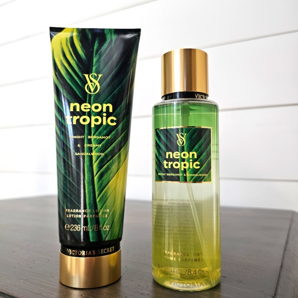 Victoria's Secret Neon Tropic Fragrance Set - Green and Gold